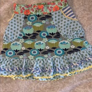 Matilda Jane like new size 8 attached shorties